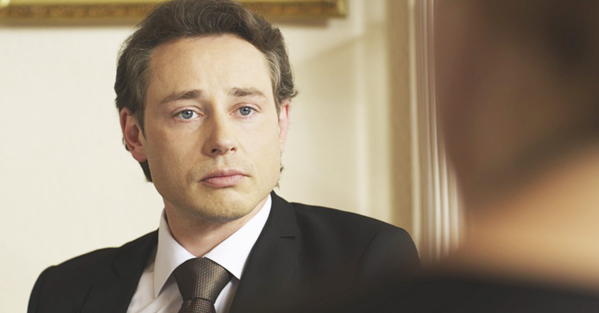 Мэтт бомер 50 оттенков. Мэтт бомер кристиан грей. Актер входит в роль. Мэтт бомер актер. Мэтт бомер 2023.